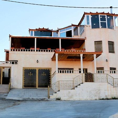 Basant Villa Wadi Musa Exterior photo